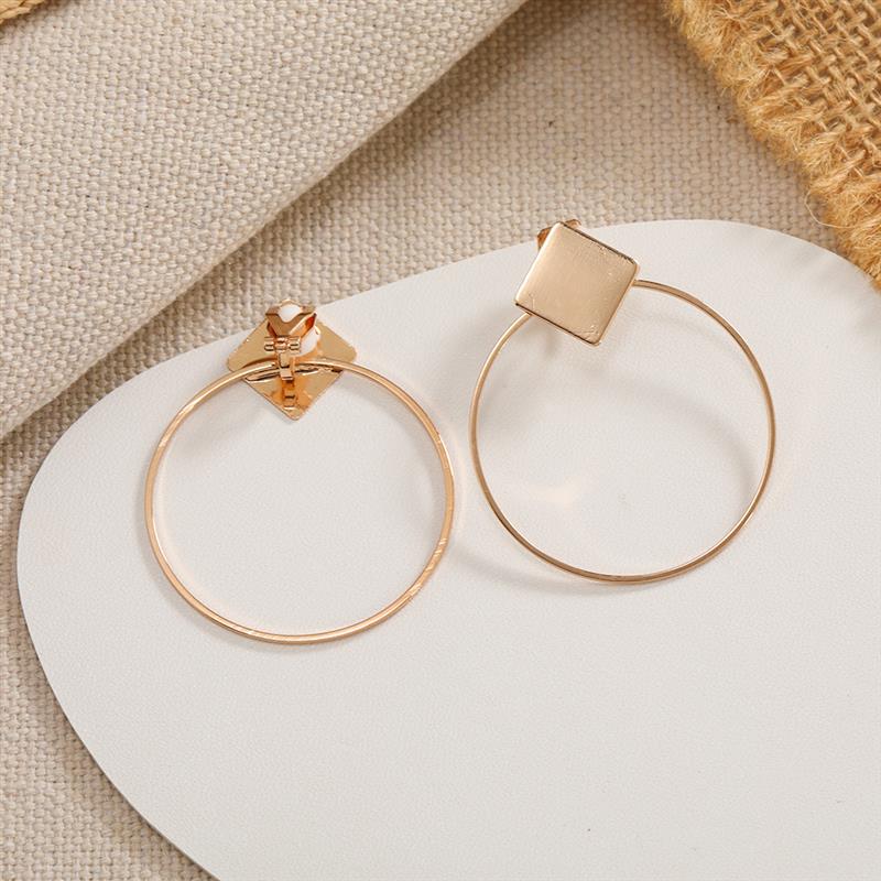 2022 Euro-American regenerative geometry earrings are about