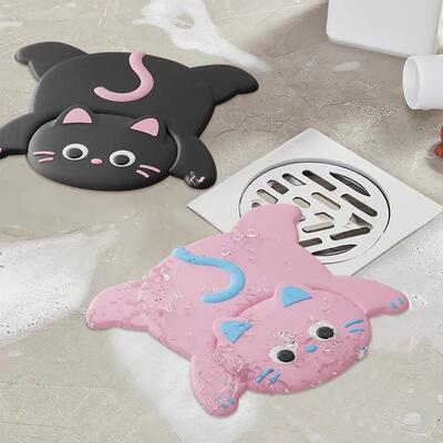 Cartoon leaks the stench cushions, squirts in the bathroom,