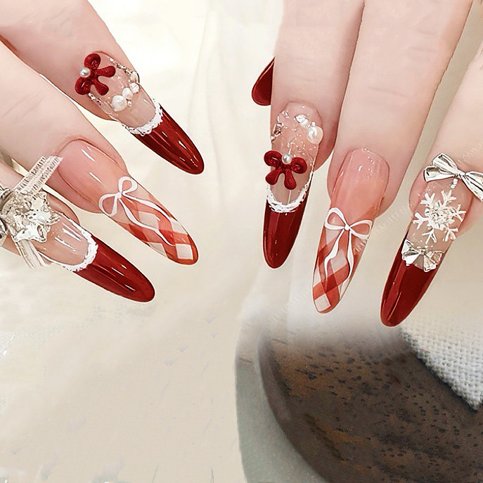 纯手工穿戴美甲成品显白高级温柔长款少女仙粉格纹红法式蝴蝶结钻,彩妆/香水/美妆工具,穿戴甲/甲片,淘宝优惠券,粉丝福利购,淘宝优惠卷