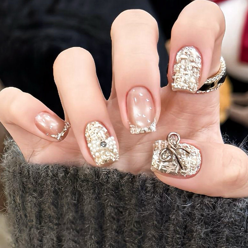 手工穿戴美甲成品短款显白高级温柔秋冬小香风格纹毛呢蝴蝶结法式