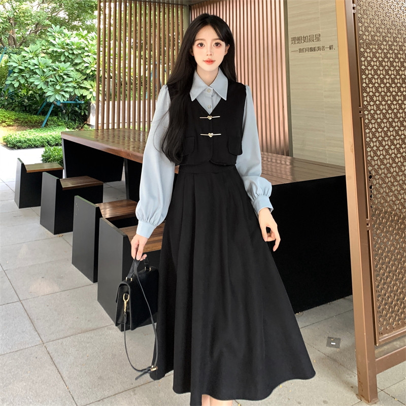 巨好看灯芯绒红色连衣裙2025秋冬大码女装学院风假两件套装长裙子