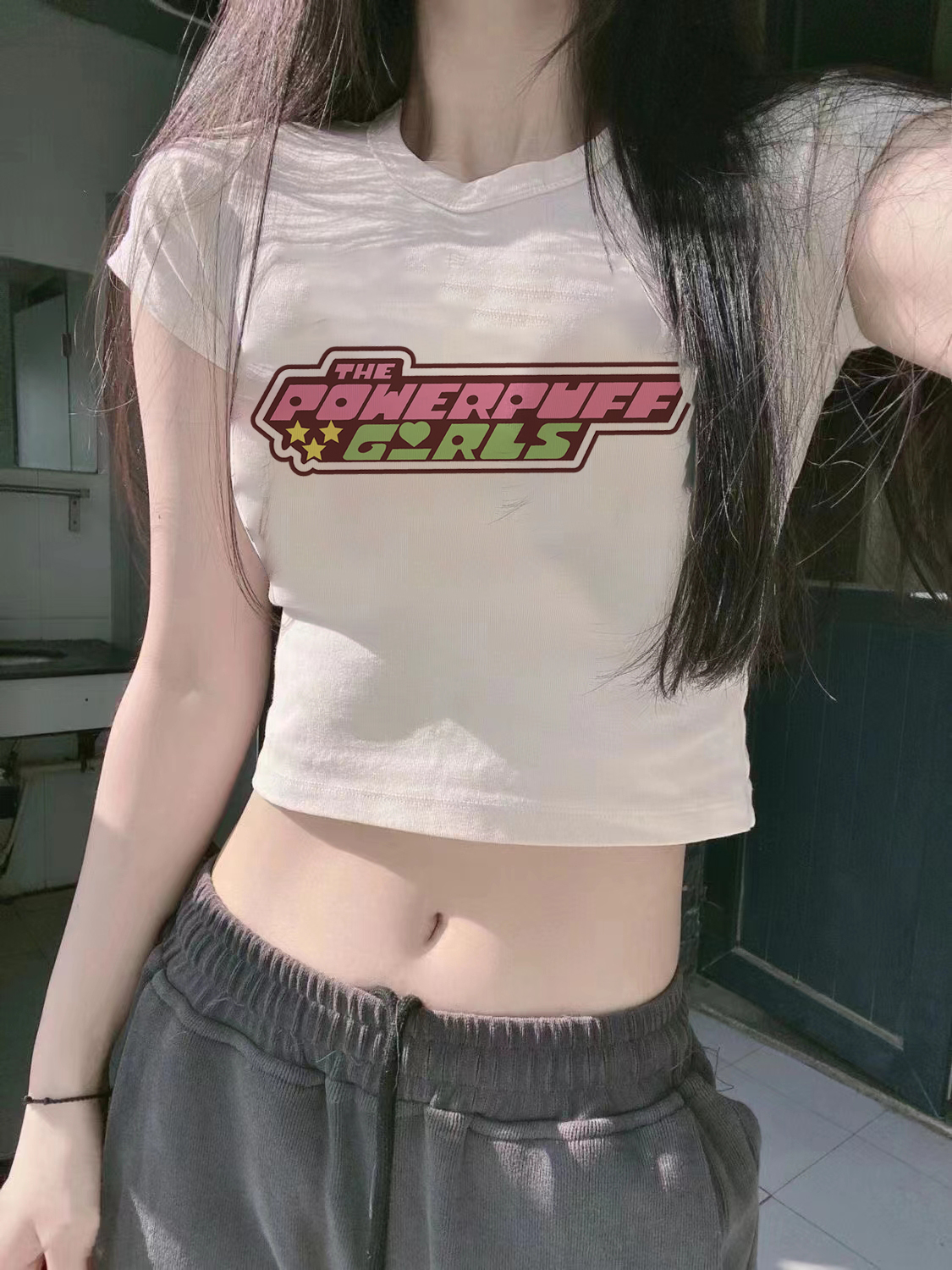 辣妹纯欲风T恤短款短袖女夏季小众独特修身显瘦露脐正肩上衣_YYUAO媛媛网红自制女装_女装/女士精品-第3张图片-提都小院