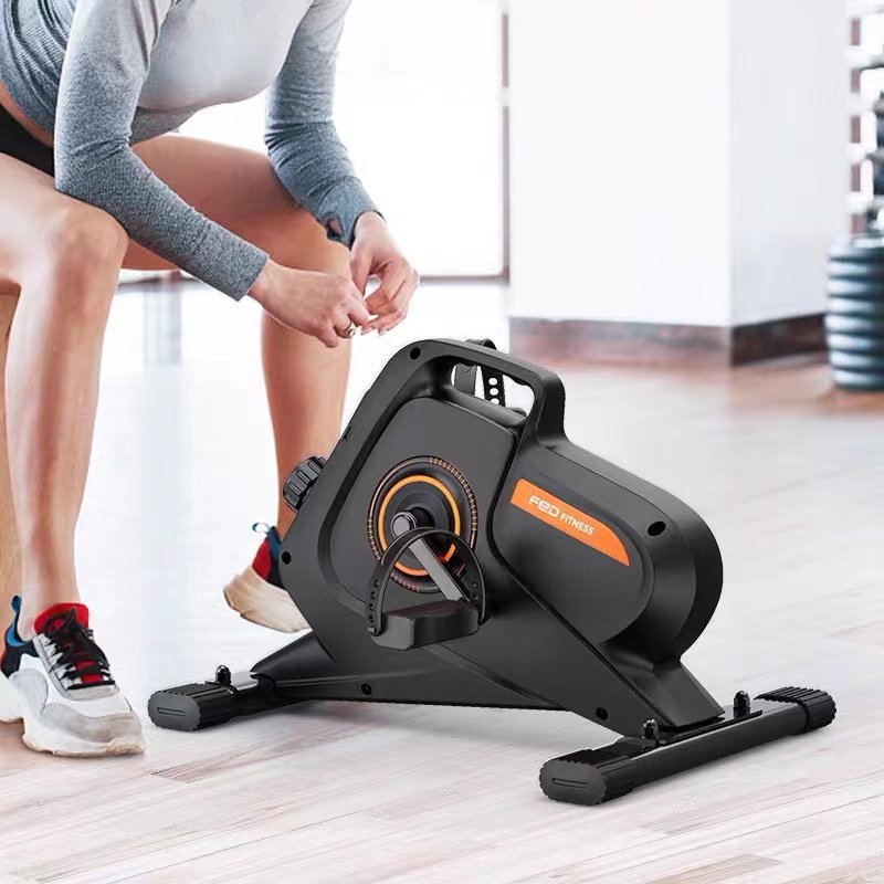 静音减肥踏步机家用美腿康复训练椭圆机磁控动感单车小型健身器材