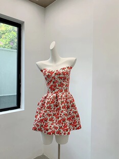 网红同款原创日式玫瑰碎花抹胸花苞立体蓬蓬连衣裙女夏紧身爆款