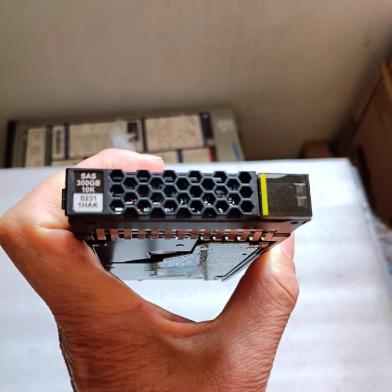 原装 300G SAS 10K 2.5 12Gb V3 V5 服务器硬盘 02311HAK