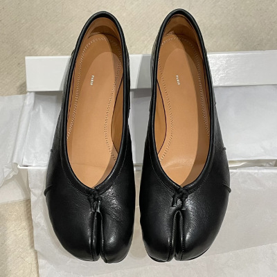 日本品质羊皮版新款经典褶皱猪脚分趾鞋一脚蹬懒人玛丽珍鞋女猪蹄