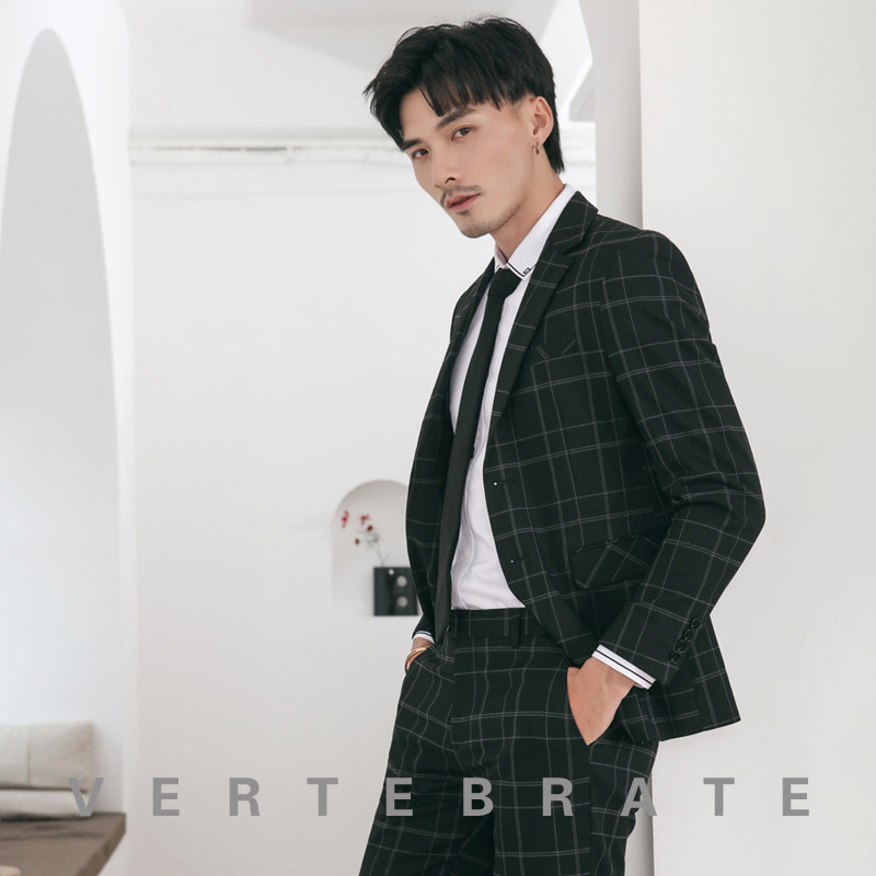时尚格子经典修身职业帅气男装