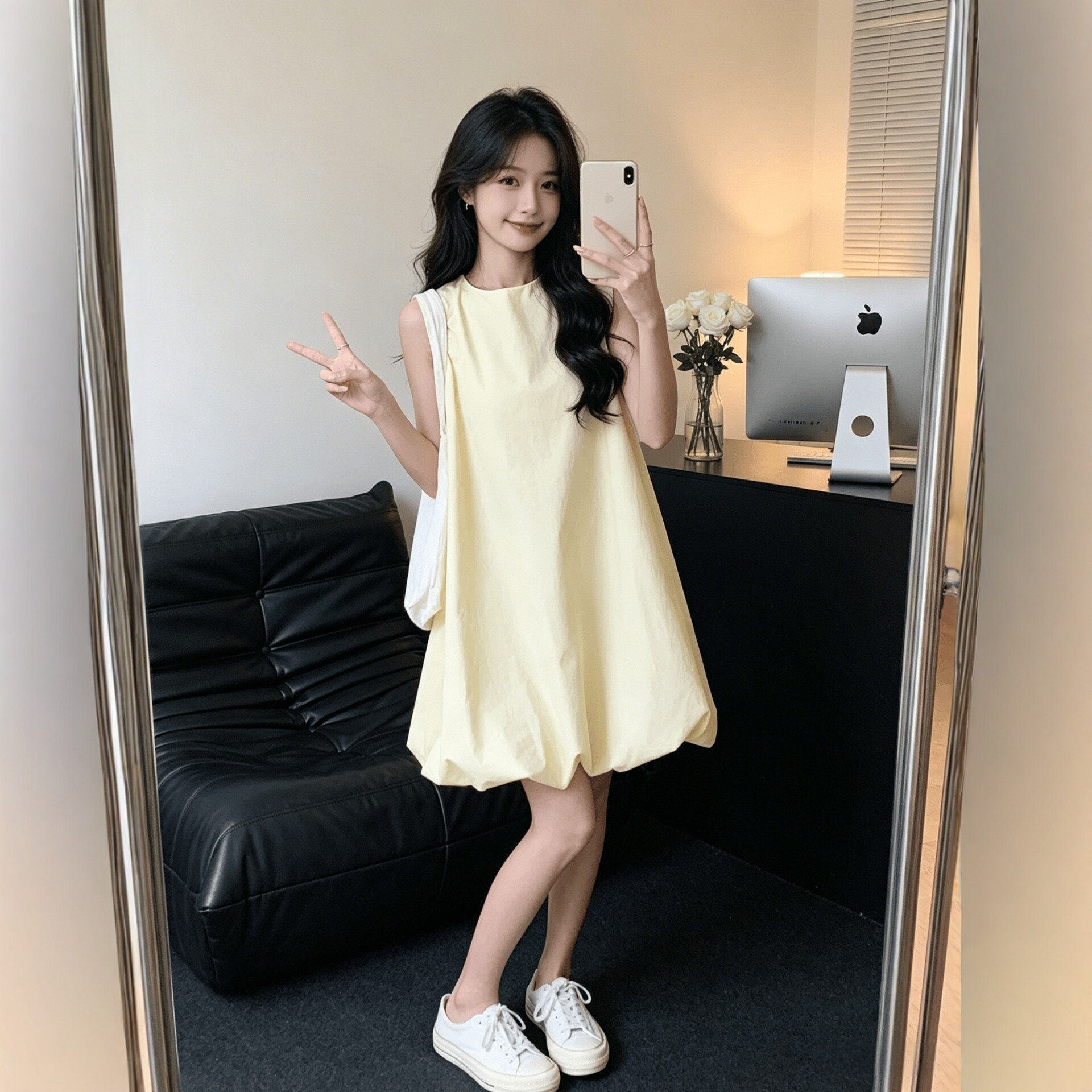韩系无袖黄色简约连衣裙女夏季宽松显瘦纯色背心裙小个子气质短裙