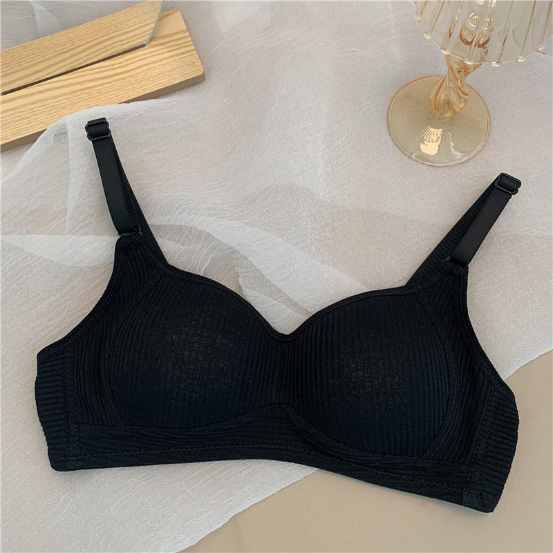 New Korean threaded underwear without steel ring + thin traceless middle waist underwear