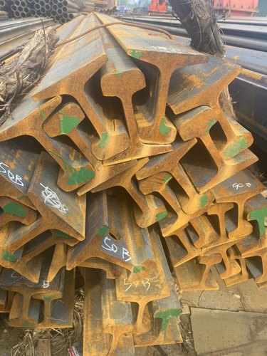 成都发货轨道钢 四川轻轨 重轨 起重轨钢轨全新 旷工钢 发西藏