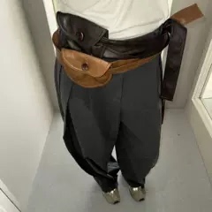 韩国东大门复古油蜡皮腰包2025秋季新款高级感配饰简约迷你胸包女