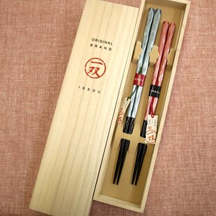 日本代购一双日本制天然实木涂漆筷子 夫妇对筷 木盒礼盒 流彩