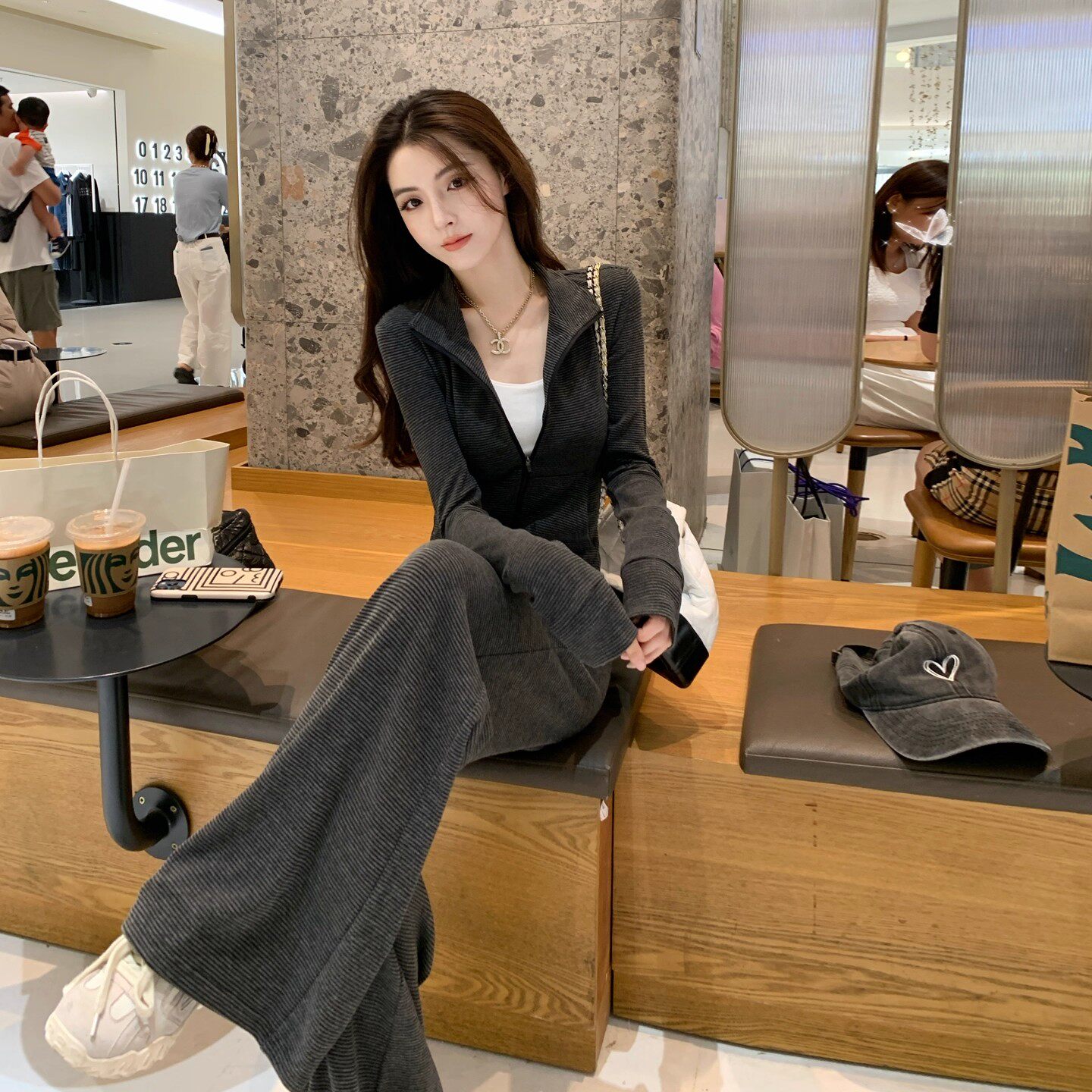 巨好看的秋装一整套韩系减龄超火条纹卫衣阔腿裤运动休闲两件套女,女装/女士精品,时尚套装,淘宝优惠券,粉丝福利购,淘宝优惠卷