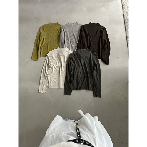 Hand made-秋上新简约半高领长袖打底衫r26233