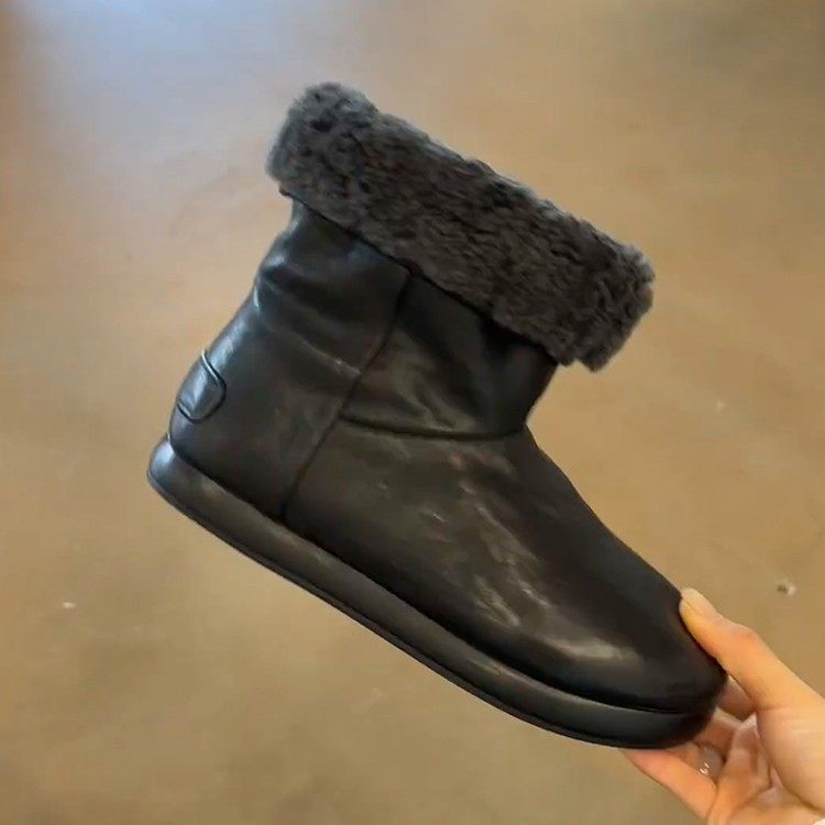 现货秒发简约黑色时髦小众百搭雪地靴女羊羔毛真皮外穿休闲棉靴冬,女鞋,时尚雪地靴,淘宝优惠券,粉丝福利购,淘宝优惠卷
