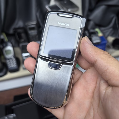 古董范儿  诺基亚 8800 升华隽永 库存全新三码合一