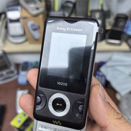 索尼爱立信 W205 经典Walkman音乐手机 库存全新三码