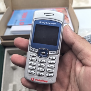 索尼爱立信 T230 库存未用 全套三码合一 小瑕疵