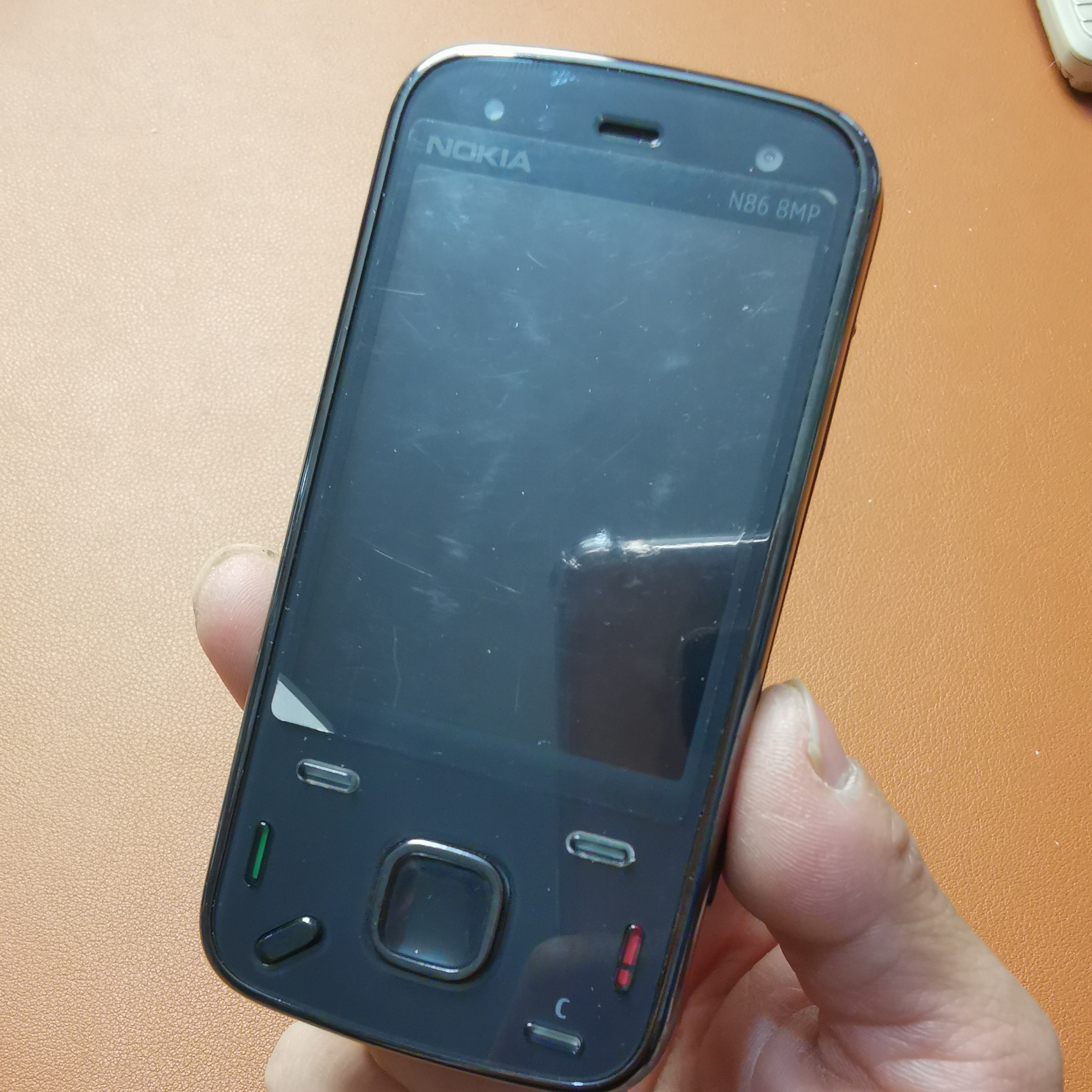 诺基亚N86 95新 带原膜 经典塞班 800万像素 8G内存 实拍图