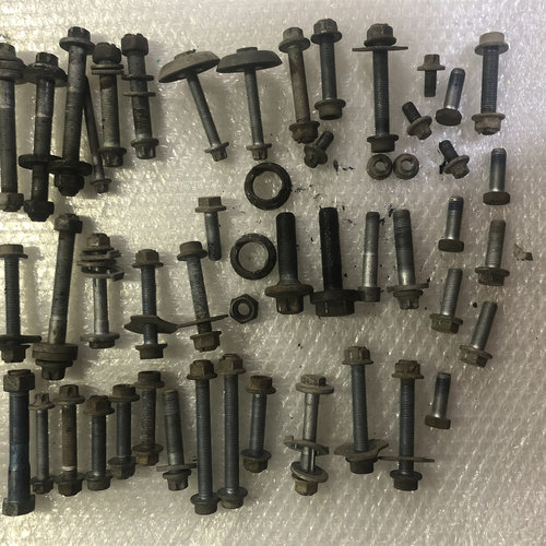 适用奔驰S级W221 S300 S350 S400 S500 S600 全车底盘螺丝 拆车件