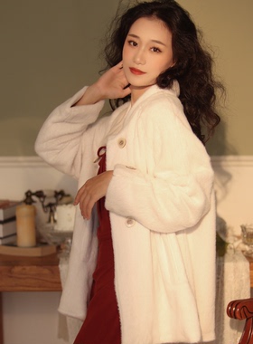 喵吉新中式毛茸茸小个子休闲宽松短款抓绒白色毛绒外套女秋冬加绒