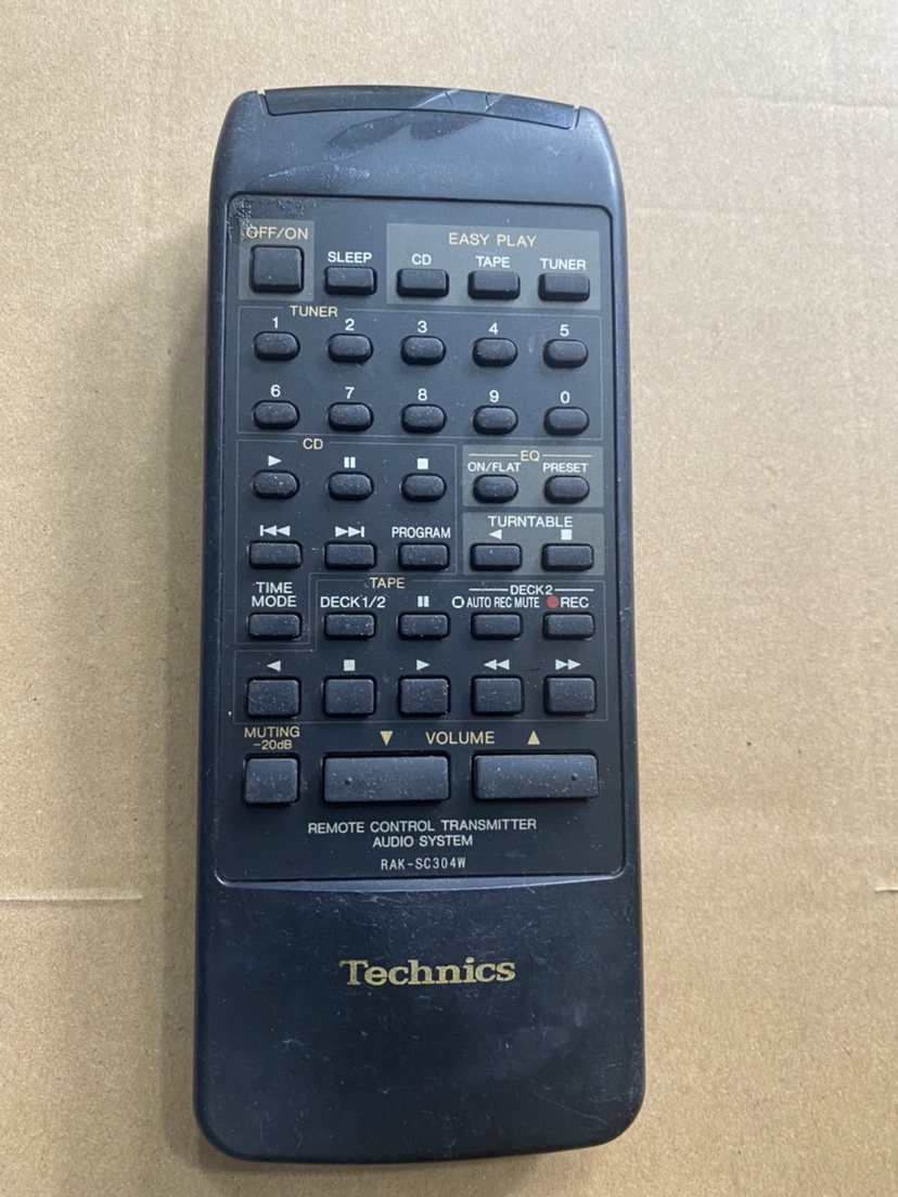 适合用二手松下 组合音响机遥控器:RAK- SC304W(没有电池后盖)