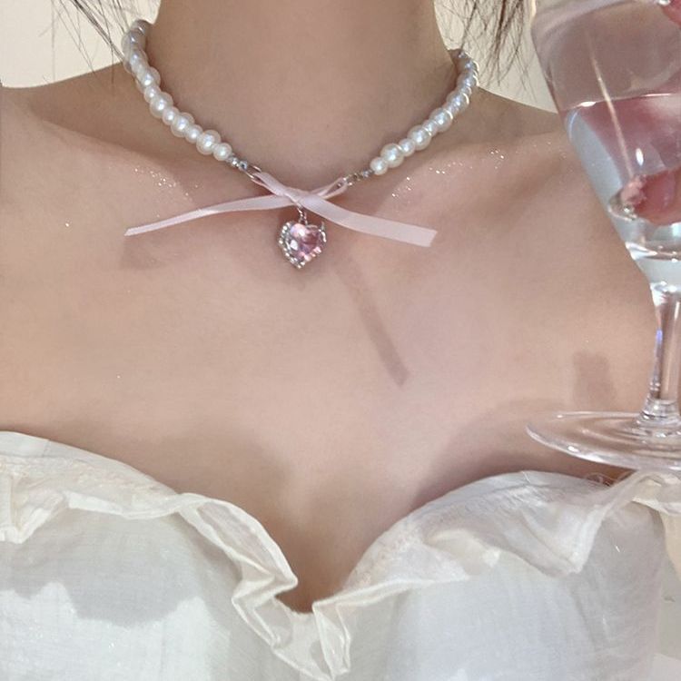 甜美爱心蝴蝶结珍珠项链2025新款潮女生夏季锁骨脖颈链choker