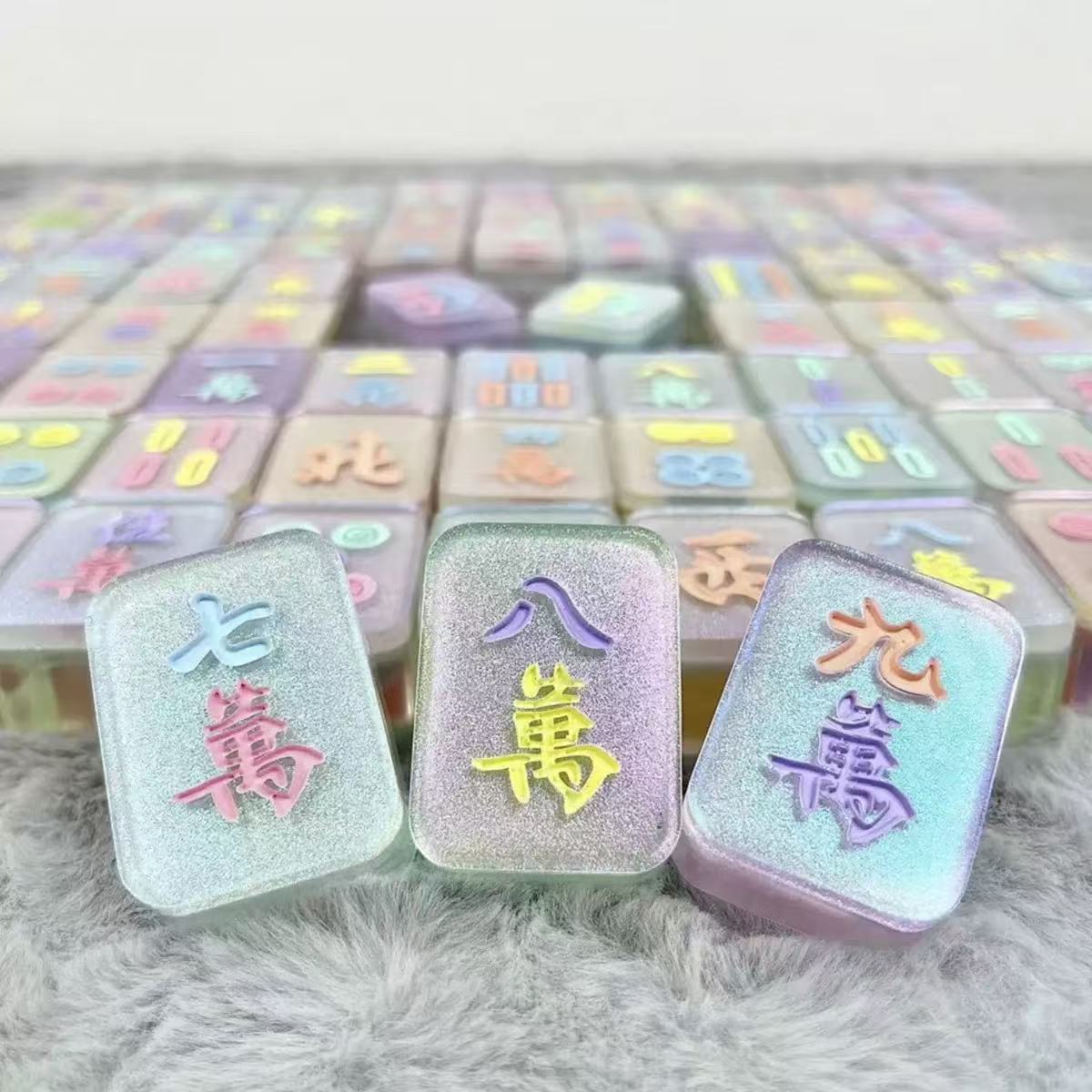 【新品】手工滴胶麻将卡通迷你摆件透明diy车牌小麻将