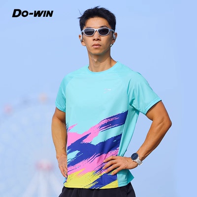 多威运动T恤男款跑步训练涂鸦短袖圆领衫运动服2242518