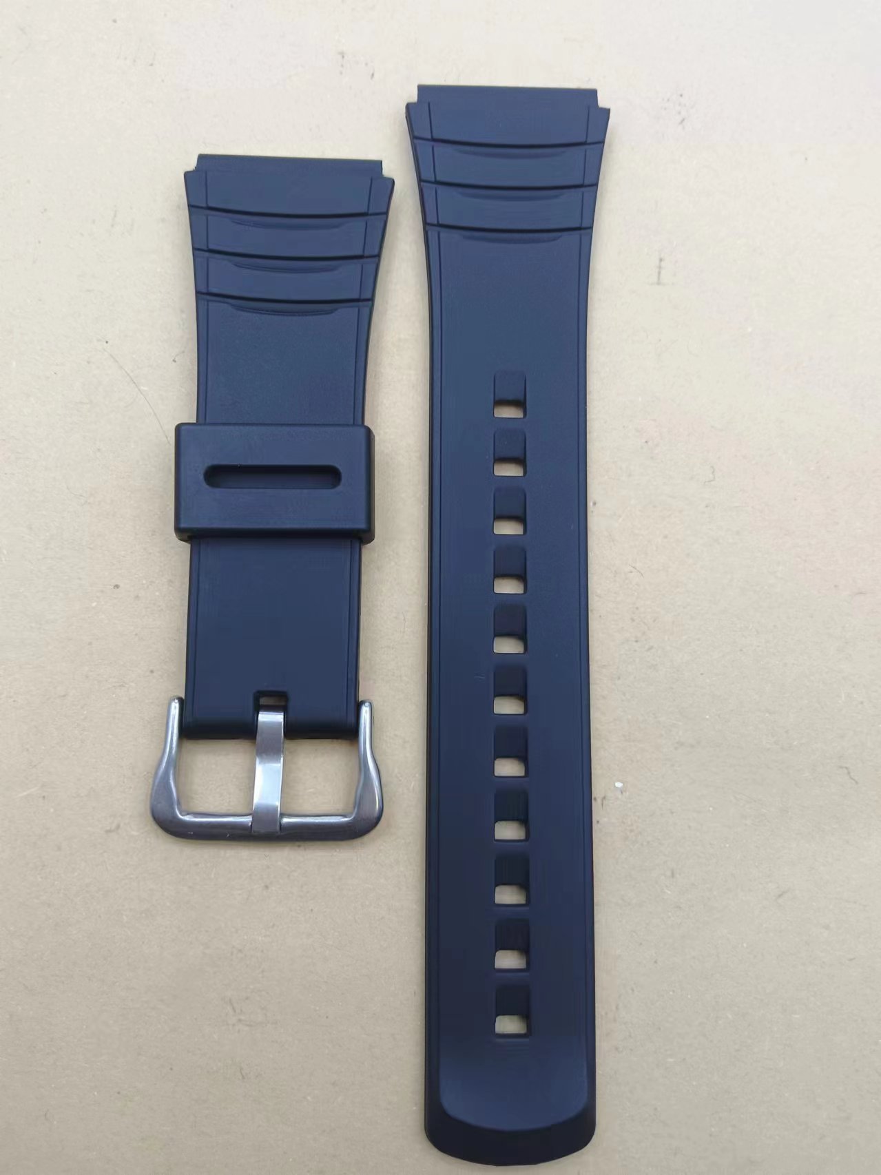 适配卡西欧手表DBC-32 DBC-611 DBC-150树脂表带配件.黑色