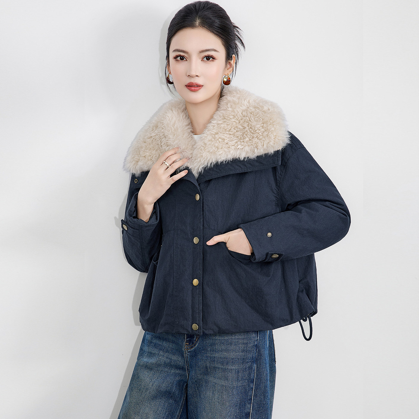冬季新款复古大翻毛领白鸭绒短款加厚保暖羽绒服宽松百搭外套女