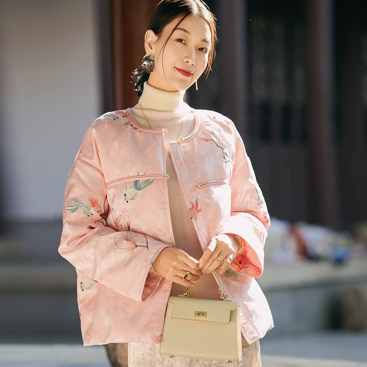 新中式国风圆领盘扣重工刺绣加厚保暖白鹅绒羽绒服宽松唐装外套女,女装/女士精品,上衣,淘宝优惠券,粉丝福利购,淘宝优惠卷