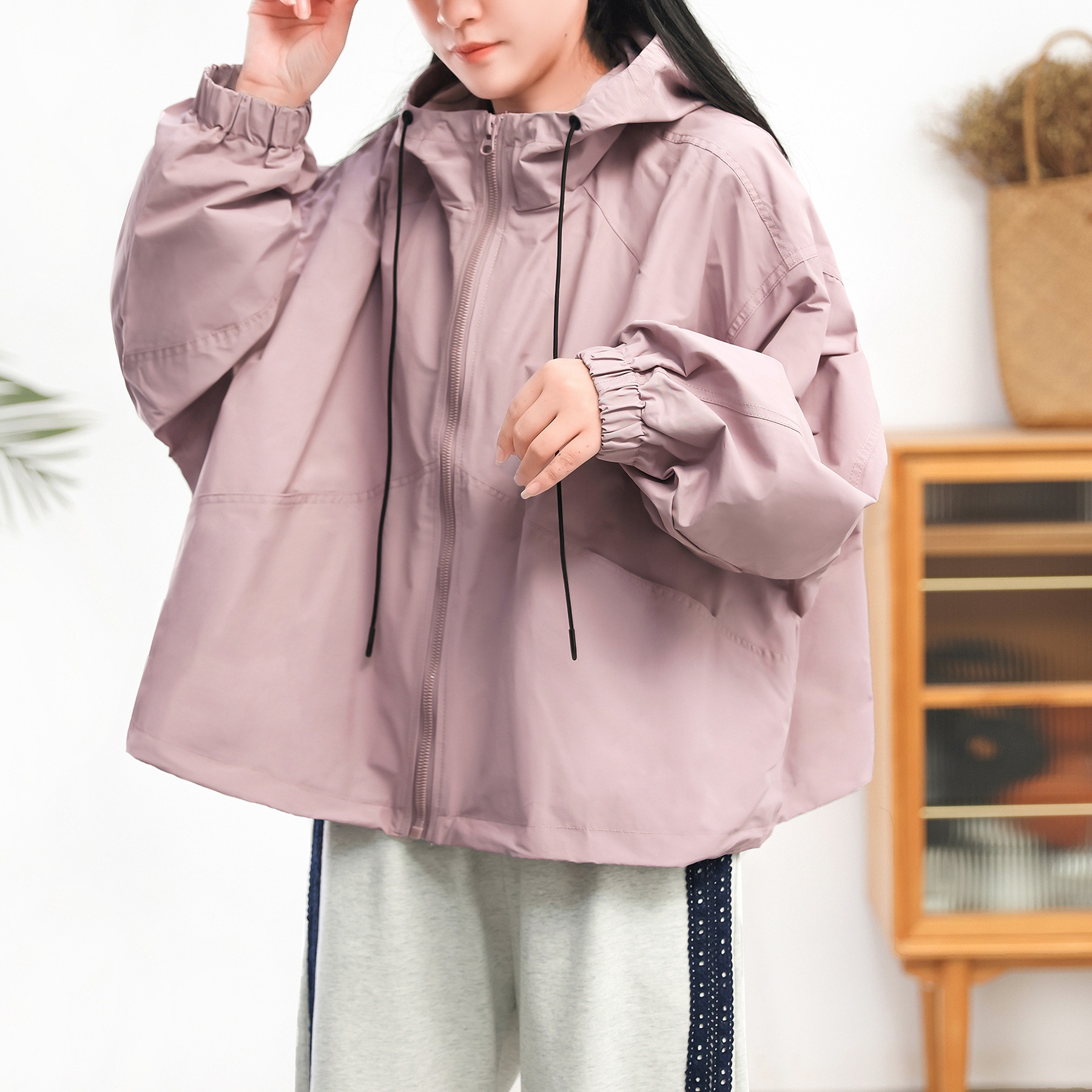 绿素棉连帽小个子短款外套夹克女休闲上衣宽松大码冲锋衣工装户外