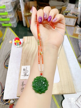天然碧玉大牡丹花南红项链毛衣链，复古百搭。