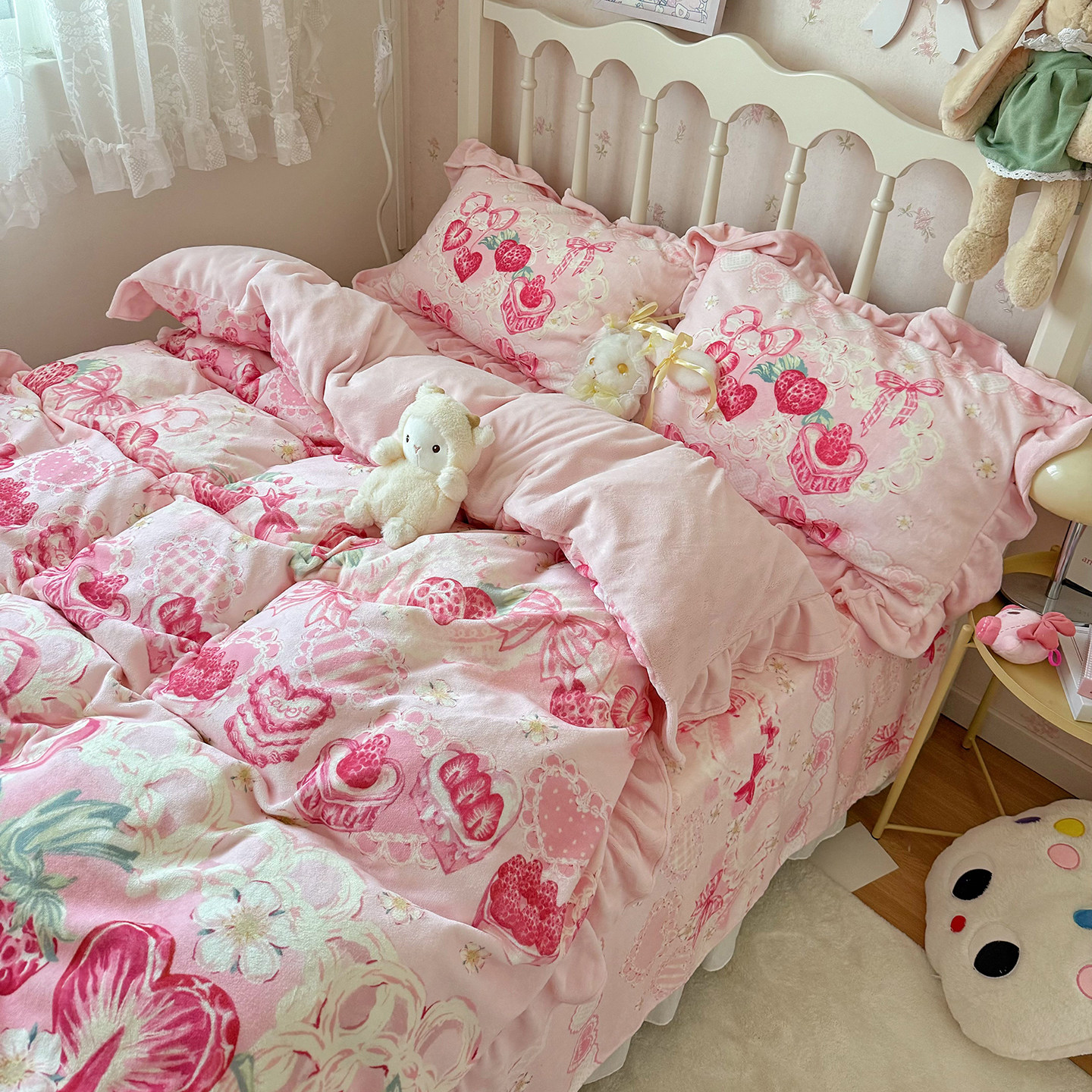 微甜集市原创草莓冬季牛奶绒四件套冬天保暖加绒加厚1.5m床,床上用品,床品套件/四件套/多件套,淘宝优惠券,粉丝福利购,淘宝优惠卷
