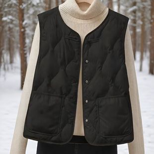 爆款简约风黑色轻薄羽绒棉马甲女单排扣圆领保暖叠穿背心时尚内搭