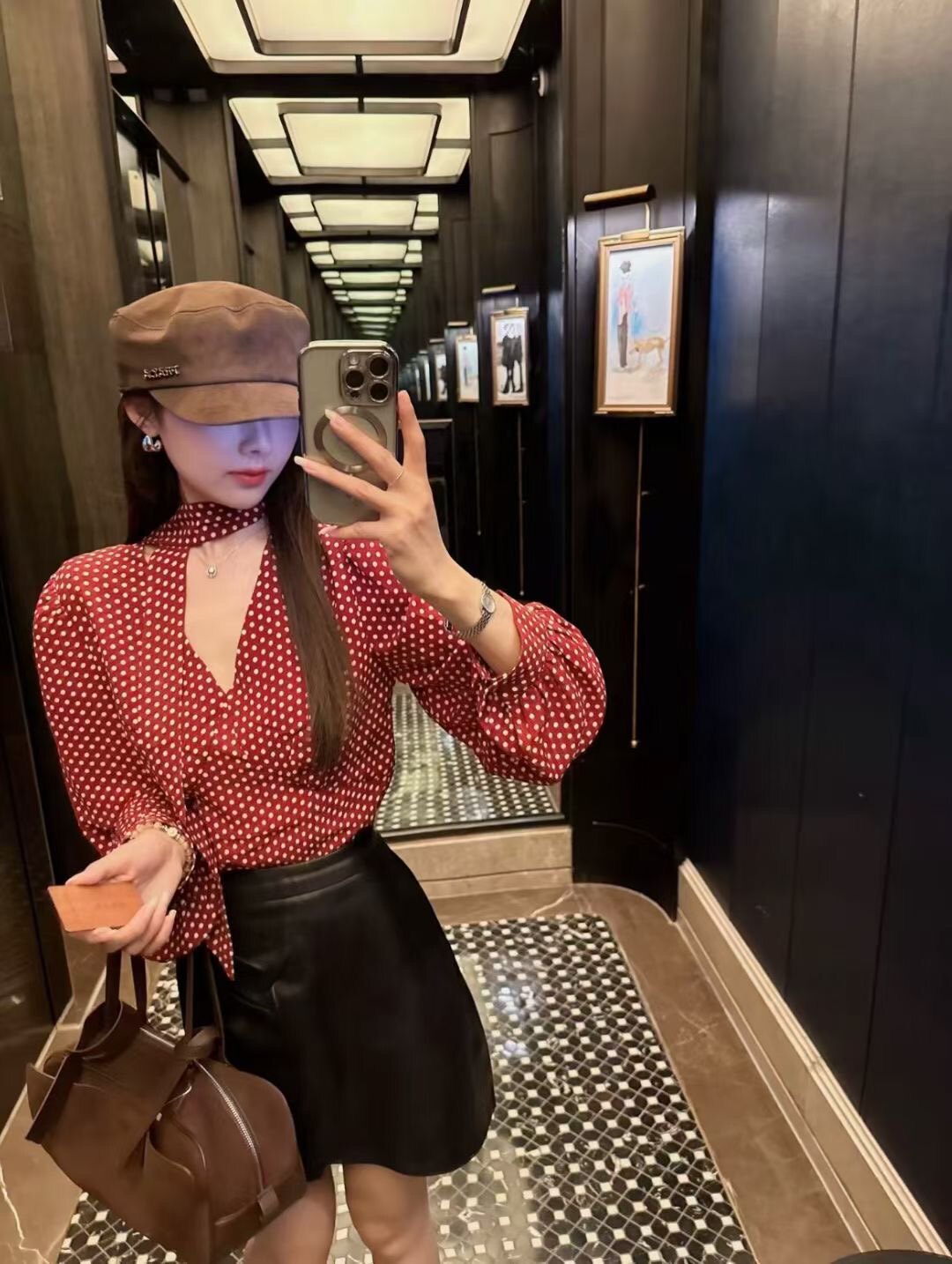 【现货】欧货25秋法式V领挂脖衬衫复古波点飘带衬衫百搭显瘦上衣