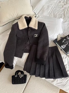 【现货】25冬8183小香风羽绒套装两件套毛呢羽绒外套百褶裙小个子