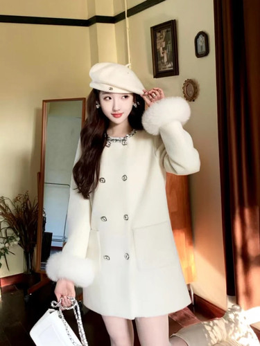 【现货】欧货羽绒服外套女显瘦袖毛钉钻毛呢大衣羽绒