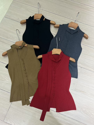 欧货25秋V领修身显瘦针织衫