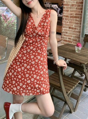 women clothes红色复古碎花吊带连衣裙女夏季新款纯欲法式气质V领
