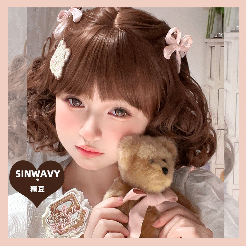 棕色可爱洛丽塔洋娃娃短卷发