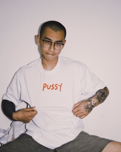 回路商店 pussy 字母T恤 简单朋克摇滚宽松T恤