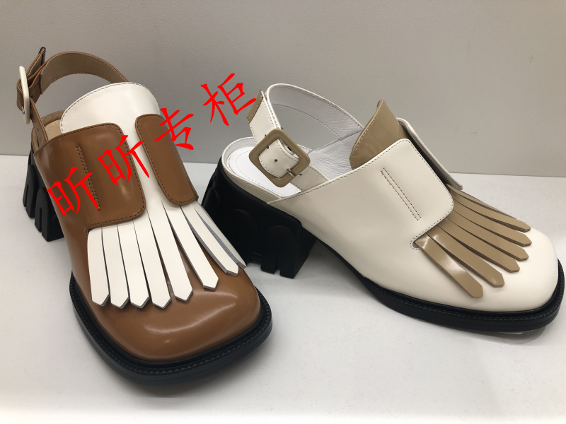 Dissona迪桑娜2021春夏季后空粗高跟流苏方头女单鞋597470 597477