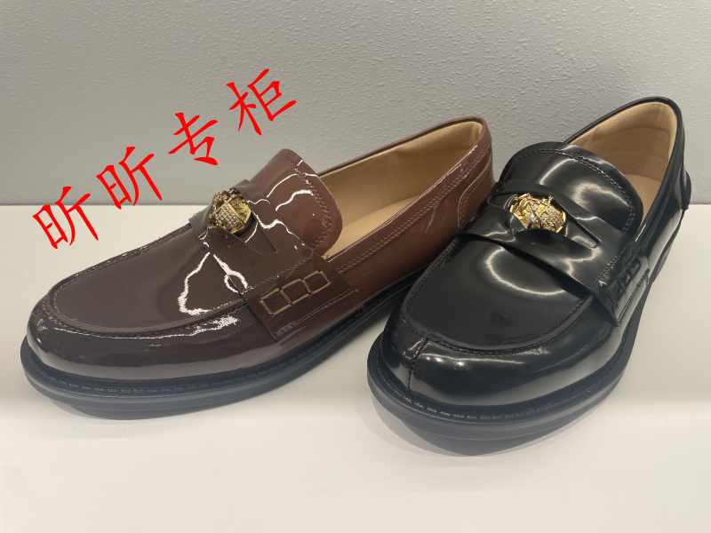 碟愫休闲乐福鞋平跟浅口单鞋女