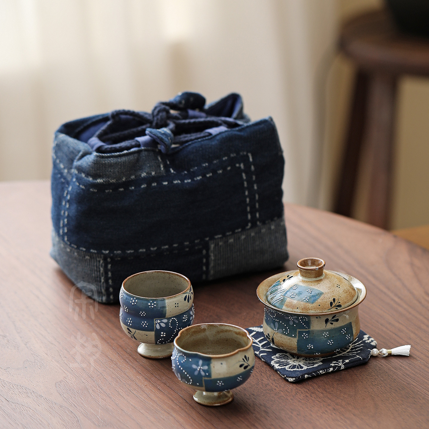 中式陶瓷旅行茶具一碗二杯