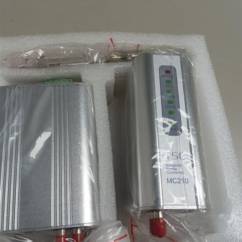 原装TSC MC210FT多模光纤收发光电转换 卡轨式mc210ft-2km