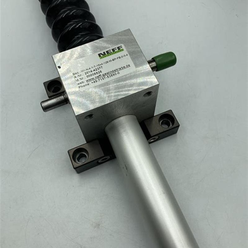 升降丝杆  M1-N-4:1-T-18X1-115-35-M-BP-FB-0-0-1德国 CT