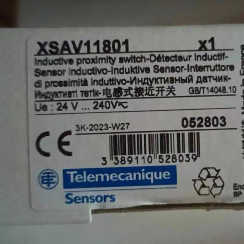 原装 正品 进口法国电感式接近开关 XSAV11801