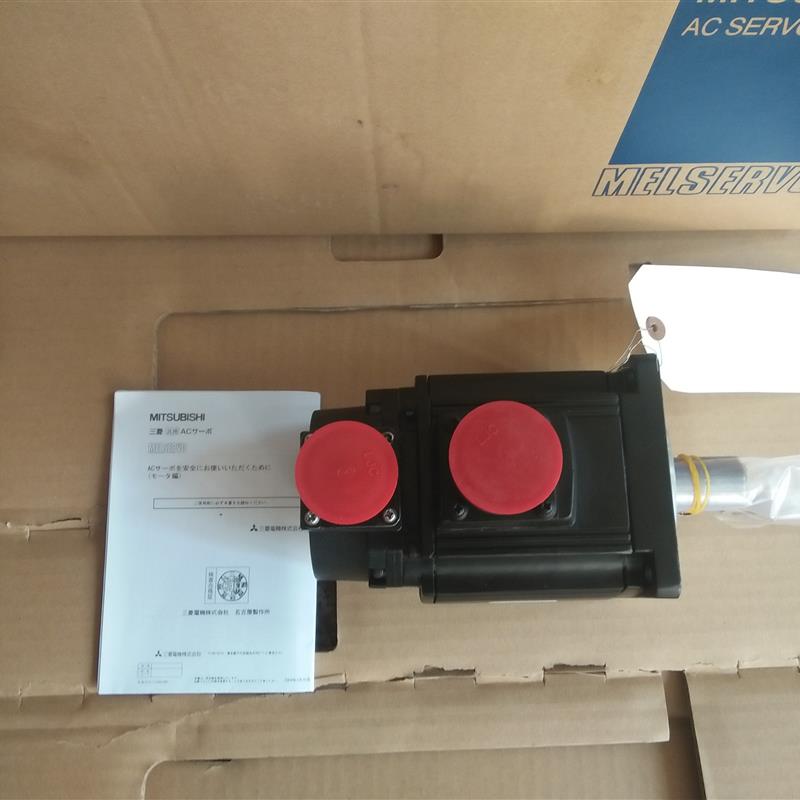 伺服电机HC-RFS103   质保一年